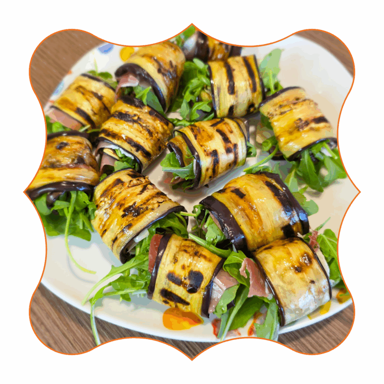 Involtini di melanzane grigliate ripieni di rucola e prosciutto crudo su piatto decorato